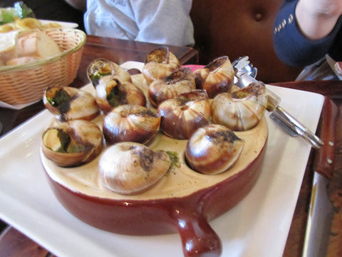 Slightly Peckish: Paris in the Footsteps of Hemingway, Serge + Jane