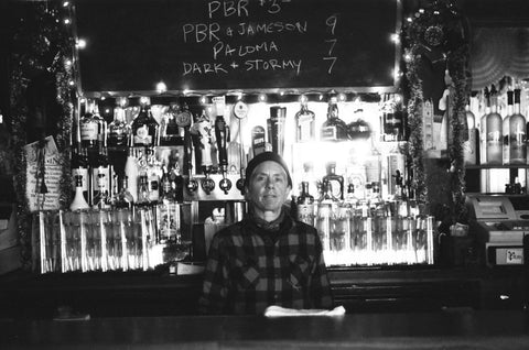 Te Aprecio: Liz, The Phone Booth