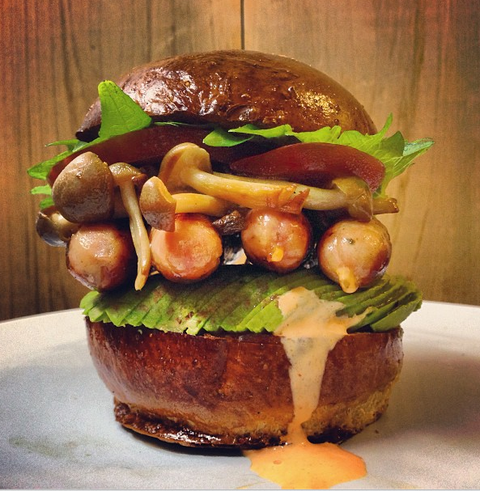 Casa de Kei: Sato-kun Sausage Sandwich