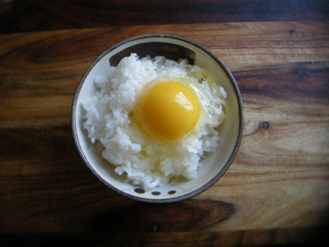 Lazyass Cookin': Egg + Rice
