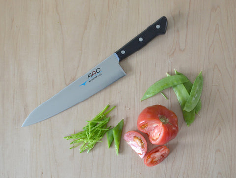 It's MAC, the Knife!