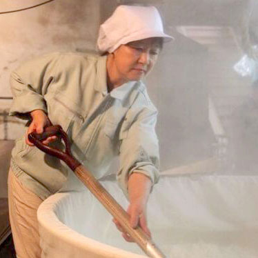 Female Frontrunners in Sake: Miho Imada, Rumiko Moriki, Eriko Terada + Rikako Kanehira